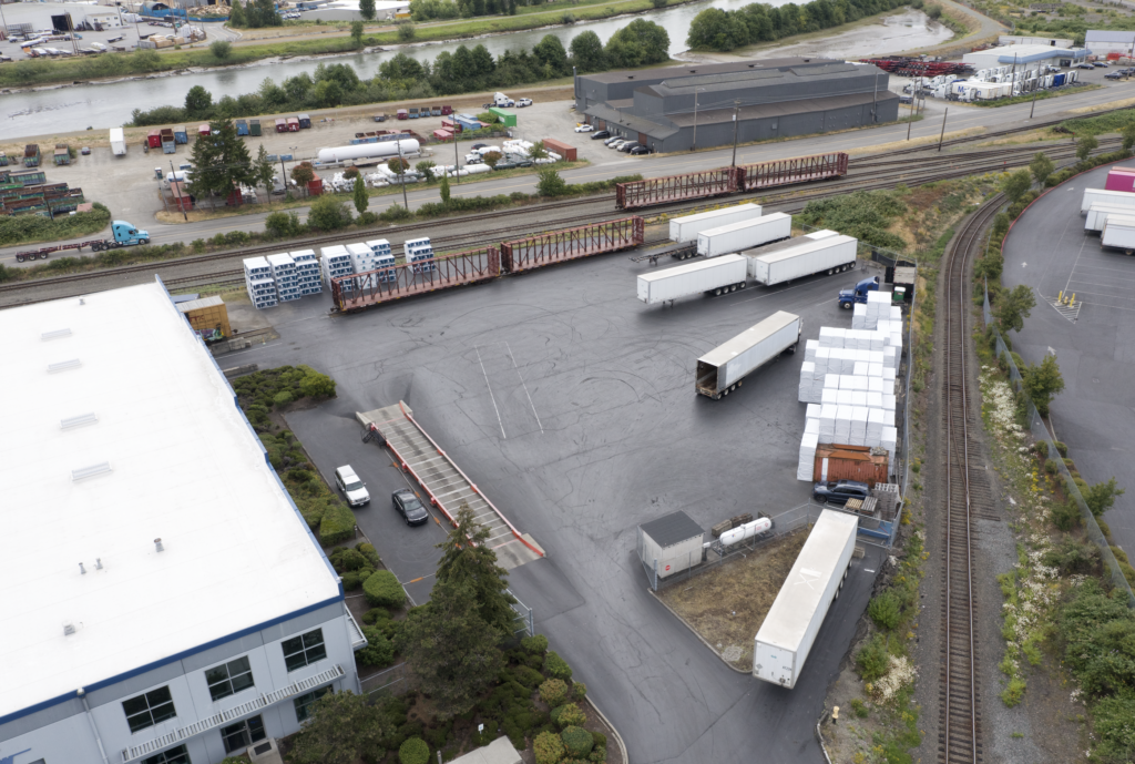 Paper-Transportation-Distributor-Rail-Transfer-Tacoma-Washington-USA